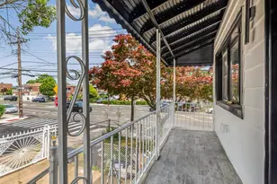 1066 E 219th St, Bronx, NY 10469 - Photo 29