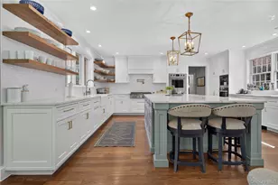 2 Lands End Rd, Locust Valley, NY 11560 - Photo 15
