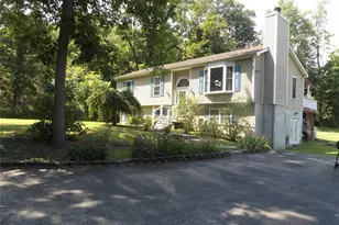185 Ring Rd, Salt Point, NY 12578 - Photo 13