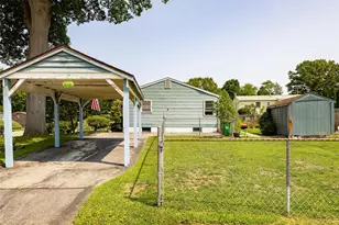 76 Phillips St, Beacon, NY 12508 - Photo 5