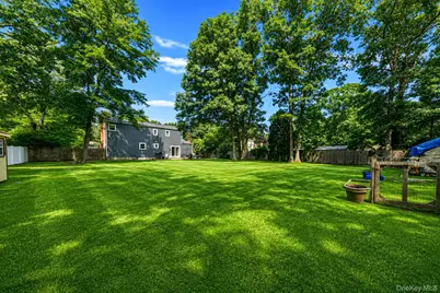 10 Turnpike Boulevard, Middle Island, NY 11953 - Photo 3