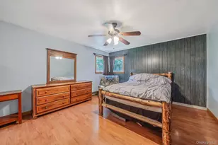 10 Turnpike Blvd, Middle Island, NY 11953 - Photo 21