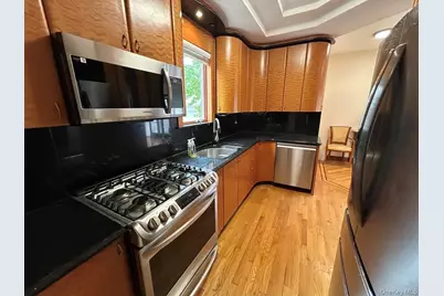 526 Beach 132nd Street, Rockaway Park, NY 11694 - Photo 5