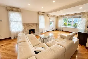 526 Beach 132nd St, Rockaway Park, NY 11694 - Photo 3