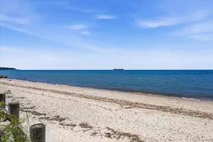 900 Sound Shore Rd, Jamesport, NY 11947 - Photo 5