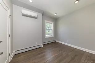 57 Earle Ave, Lynbrook, NY 11563 - Photo 7