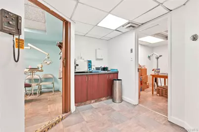 6940 Yellowstone Boulevard #9 & 10, Forest Hills, NY 11375 - Photo 19