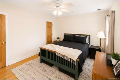 649 W Park Avenue, Long Beach, NY 11561 - Photo 7