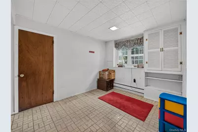 794 Brookridge Drive, Valley Cottage, NY 10989 - Photo 17