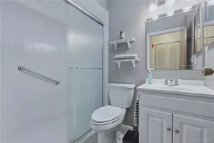 267 Village Ct, Kingston, NY 12401 - Photo 15