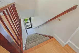 267 Village Ct, Kingston, NY 12401 - Photo 3