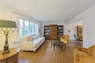 35 Sherman St, Huntington, NY 11743 - Photo 7