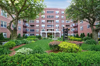 67-66 108th Street #C61, Forest Hills, NY 11375 - Photo 21