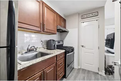 76-04 68th Avenue, Middle Village, NY 11379 - Photo 19