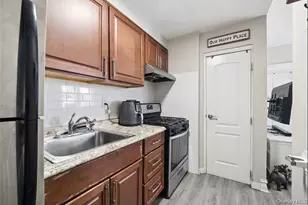 76-04 68th Ave, Middle Village, NY 11379 - Photo 19
