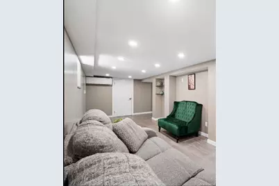76-04 68th Avenue, Middle Village, NY 11379 - Photo 33