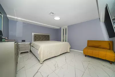 253-07 Memphis Avenue, Rosedale, NY 11422 - Photo 21