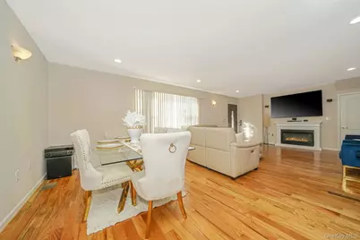 253-07 Memphis Avenue, Rosedale, NY 11422 - Photo 15