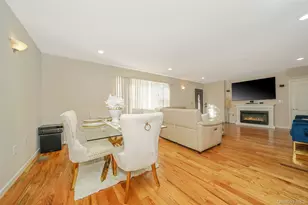 253-07 Memphis Ave, Rosedale, NY 11422 - Photo 15