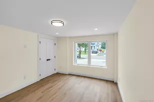 69 Edgewood Rd, Port Washington, NY 11050 - Photo 9