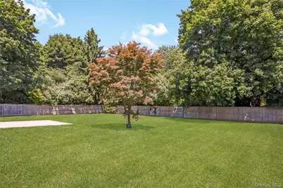 93 Raynor Road, Ridge, NY 11961 - Photo 7