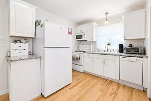 11 Cooke Ave, Holtsville, NY 11742 - Photo 7