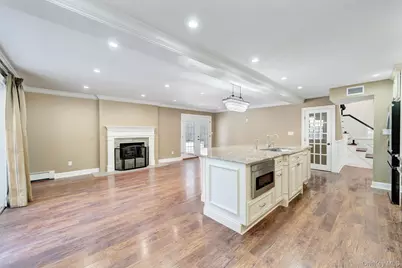 20 Sagamore Way S, Jericho, NY 11753 - Photo 11