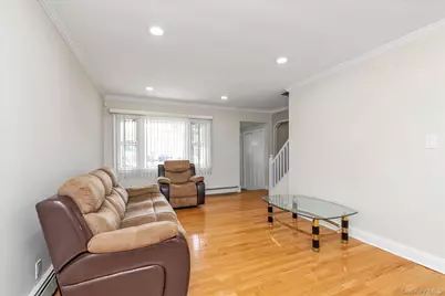 810 Ibsen Street, Woodmere, NY 11598 - Photo 5