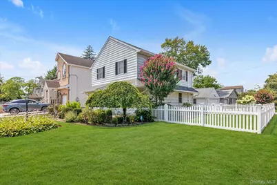 810 Ibsen Street, Woodmere, NY 11598 - Photo 3