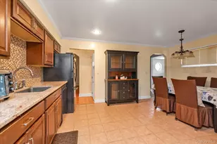 810 Ibsen St, Woodmere, NY 11598 - Photo 9