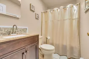 705 Fanning Rd, New Suffolk, NY 11956 - Photo 19