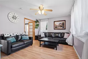 1228 Hyman Ave, Bay Shore, NY 11706 - Photo 3