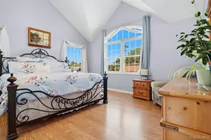 1228 Hyman Ave, Bay Shore, NY 11706 - Photo 15