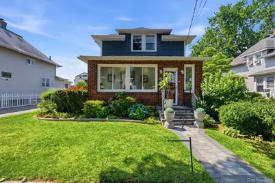 123 Briggs Avenue, Yonkers, NY 10701 - Photo 1