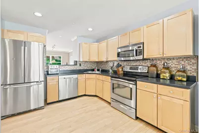 15 Winding Ridge Road, White Plains, NY 10603 - Photo 17