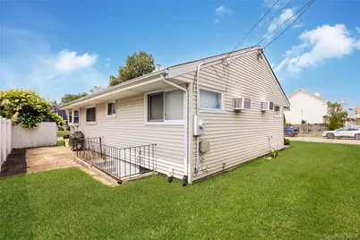 2 Mozart Lane, Bethpage, NY 11714 - Photo 17