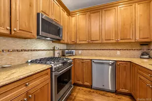 100 Empire Blvd, Island Park, NY 11558 - Photo 19