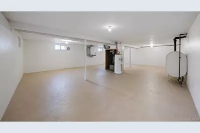 948 Walker Street, Bellport, NY 11713 - Photo 13