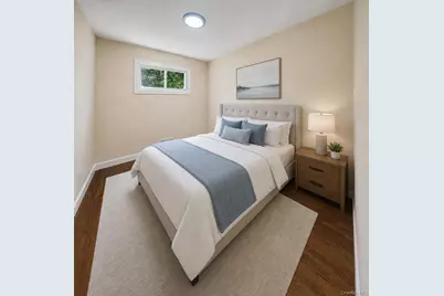 948 Walker Street, Bellport, NY 11713 - Photo 7