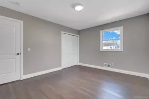 128 W 17th St, Deer Park, NY 11729 - Photo 17