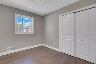 128 W 17th Street, Deer Park, NY 11729 - Photo 15