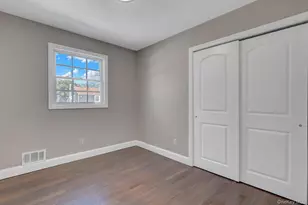 128 W 17th St, Deer Park, NY 11729 - Photo 15