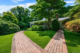 90 Locust Ln, Northport, NY 11768 - Photo 3