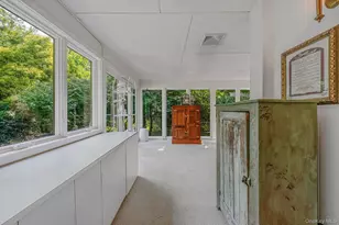 90 Locust Ln, Northport, NY 11768 - Photo 5