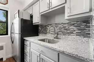 1910 Pelham Pkwy S, Bronx, NY 10461 - Photo 11