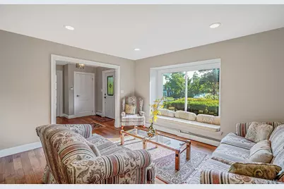 10 Springmeadow Drive, Kings Park, NY 11754 - Photo 9