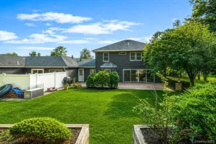 10 Springmeadow Dr, Kings Park, NY 11754 - Photo 41