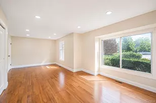 10 Springmeadow Dr, Kings Park, NY 11754 - Photo 5
