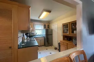 1385 Broadway, Hewlett, NY 11557 - Photo 7