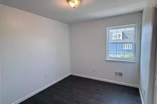 342 Beach 46th St, Far Rockaway, NY 11691 - Photo 7